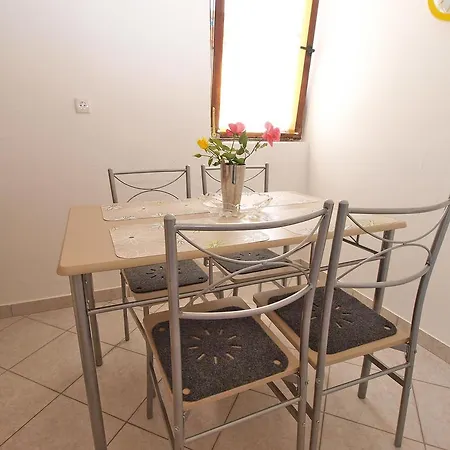 Dvigradska 1103 Apartamento *